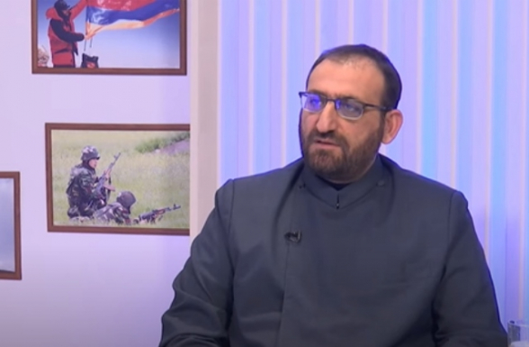 Епископ Аршак Хачатрян: «Ответственные номер один за формирование настроений, взглядов в обществе – это власти страны» (видео)